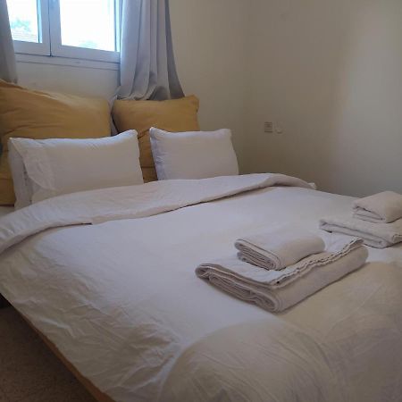 אצלנו בקיבוץ Apartamento Amir Exterior foto